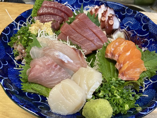 お刺身盛 1100円